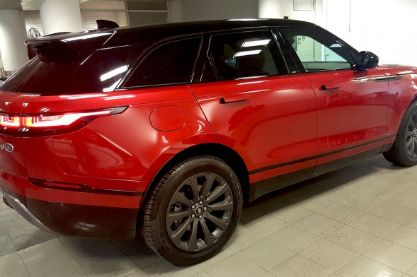 2018 Range Rover VELAR  red